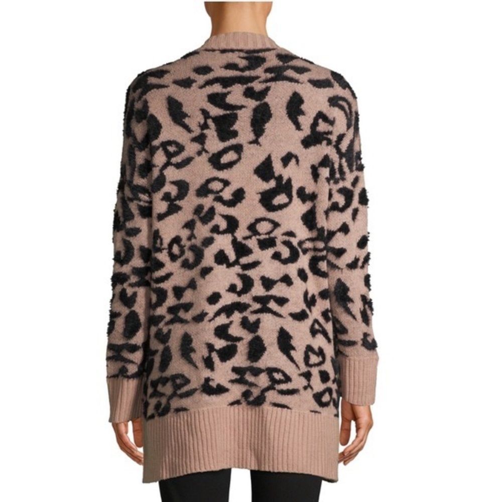 NEW Women’s cardigan animal print - Picture 3 of 7